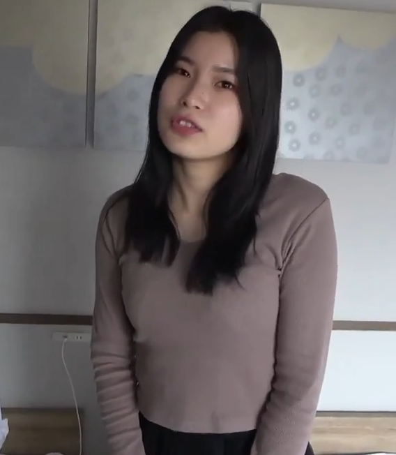 在榻榻米房間裡