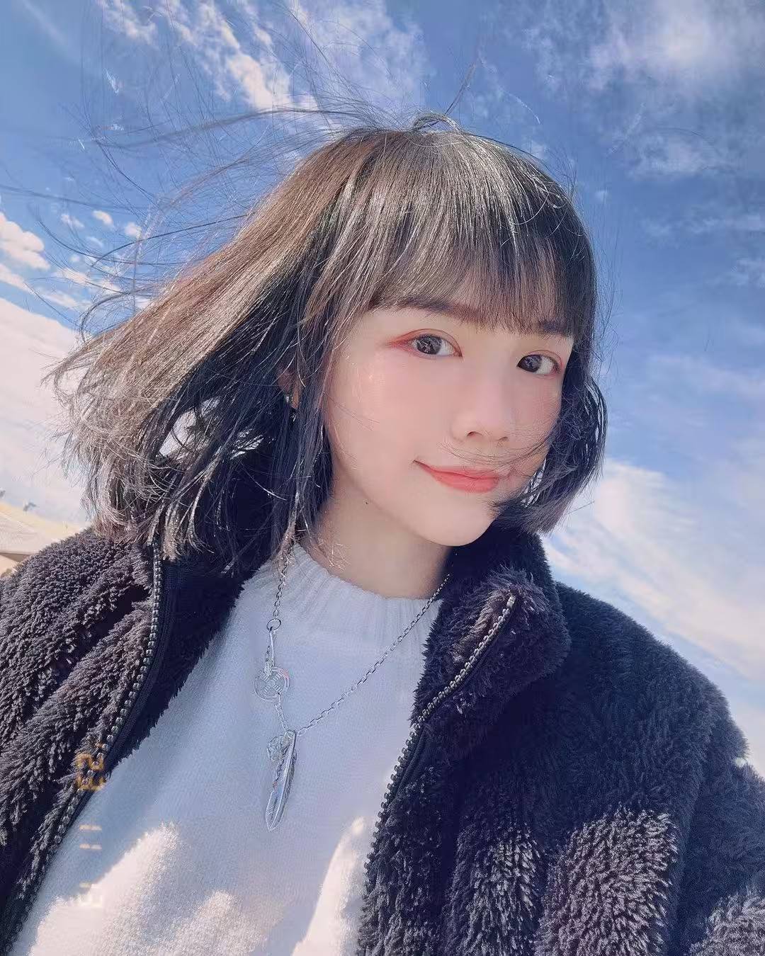 火辣打扮辣暈網友沒想到如此性感