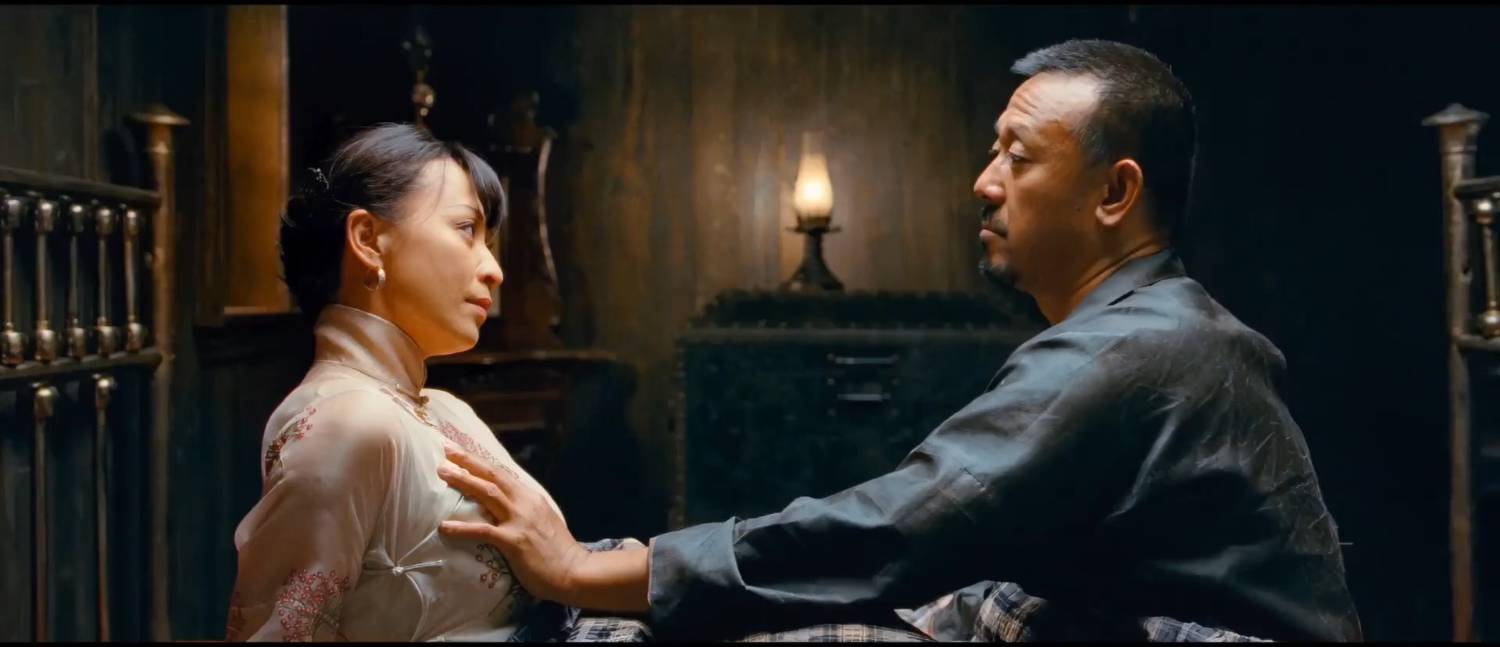 [問卦] 縣長夫人被抓奶那一段看不懂