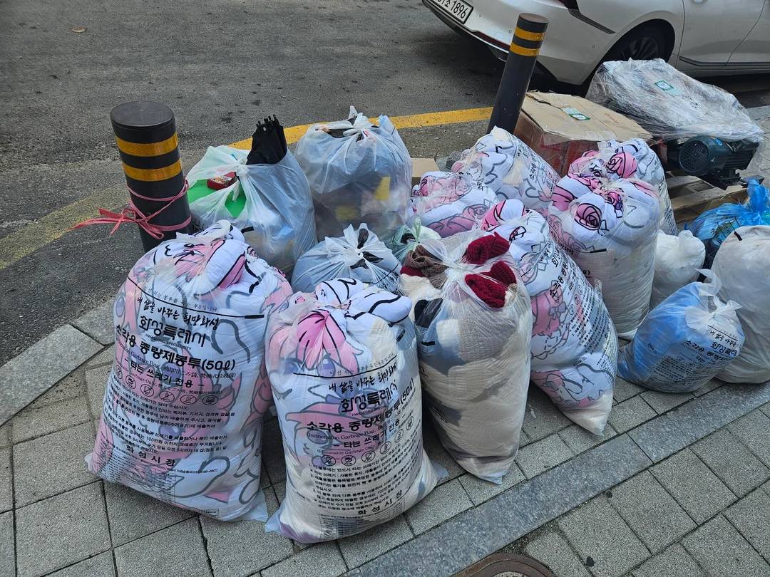 [妮姬] 在韓國發現了大量被棄置的DORO
