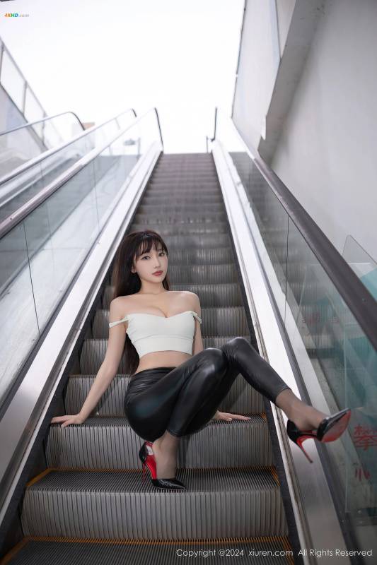 [優質寫真][XIUREN秀人網]_2024.11.11_NO.9424_Zoe柚柚_美乳性感