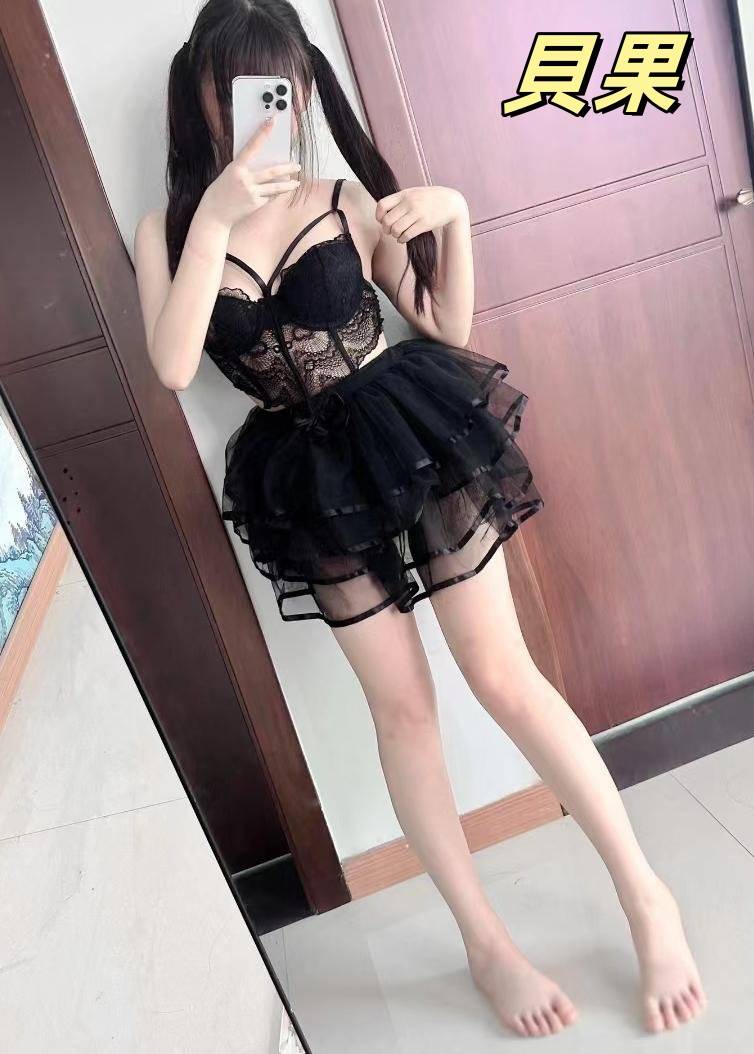 高雄叫小姐到自家