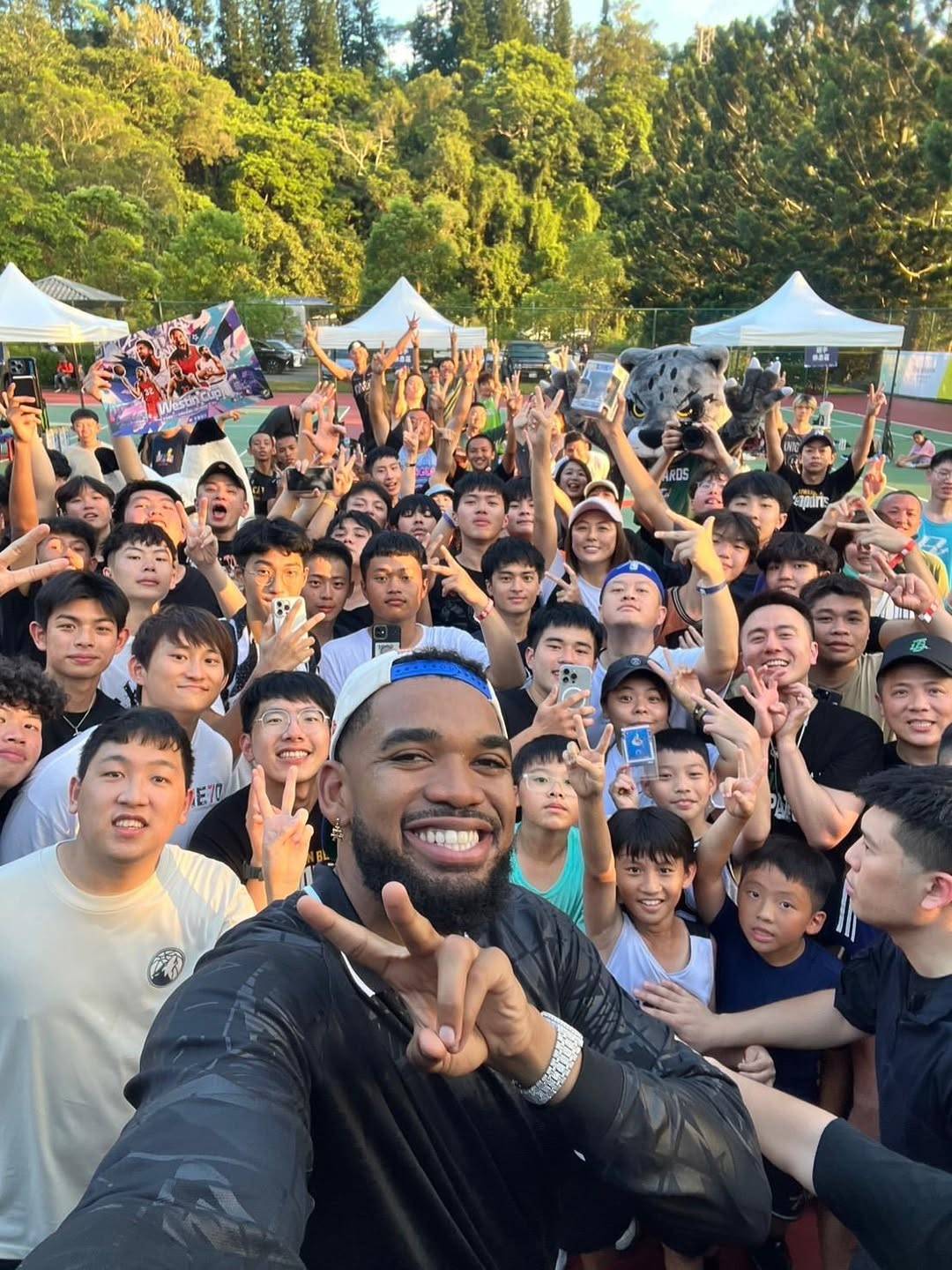 [花邊] ESPN作家談KAT：他關心身邊的所有人 - 美國職籃 - PTT.BEST 批踢踢爆文 2