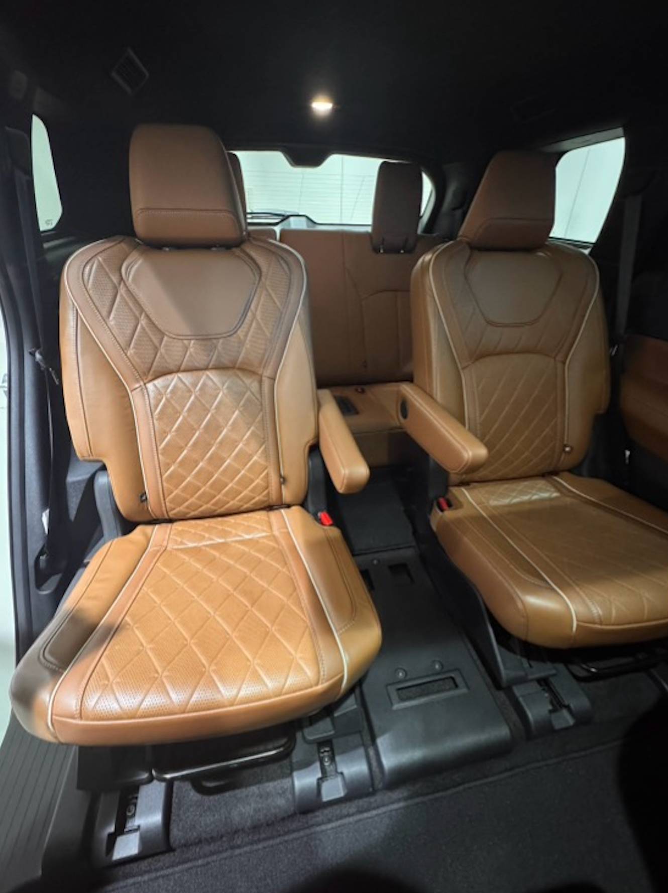 [閒聊] QX60六座還是七座?