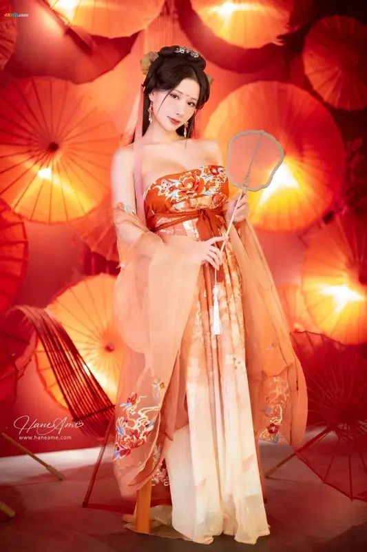 [★個人特輯☆]雨波-HaneAme-火雞寫真書+自拍包聖誕