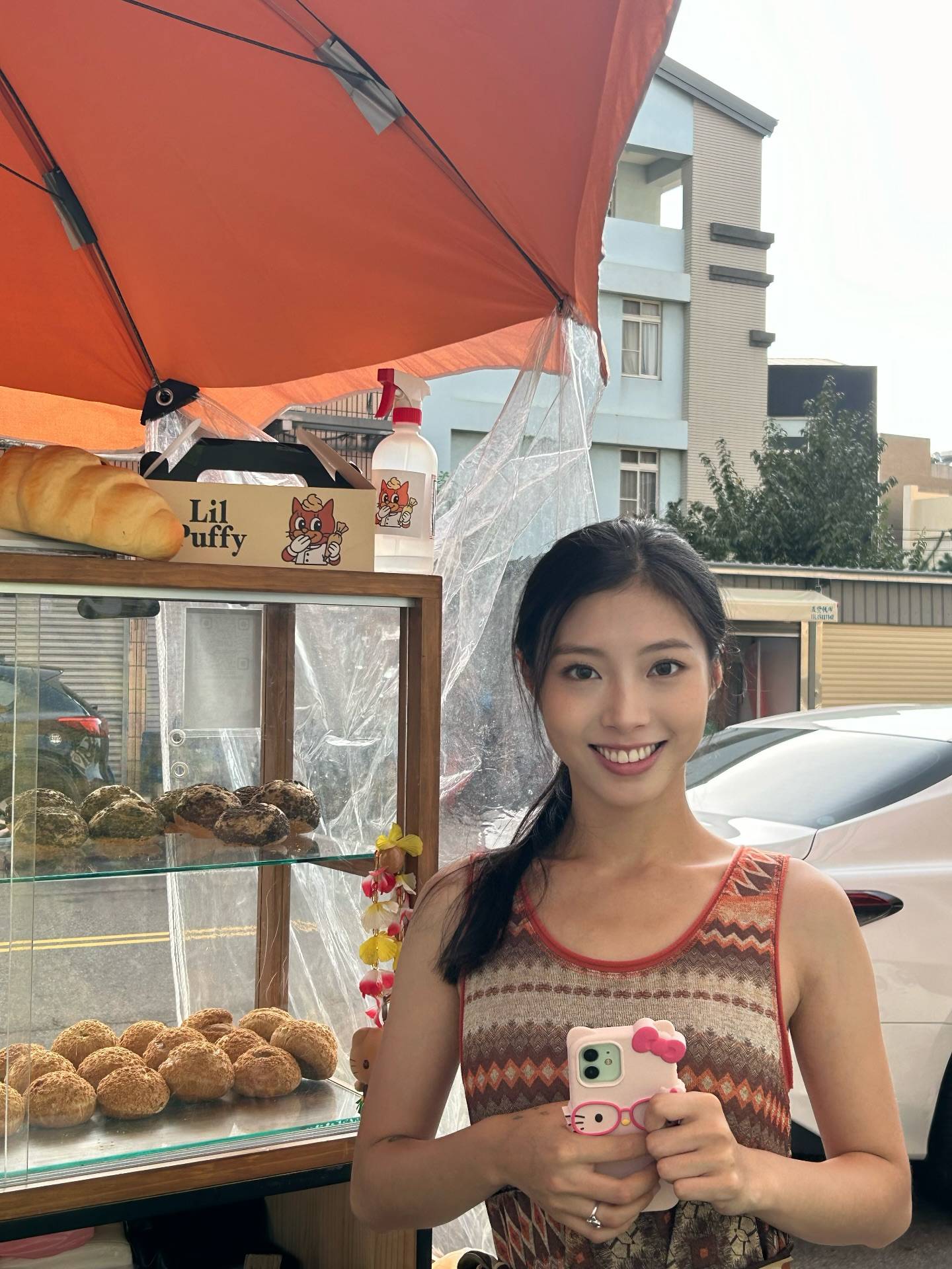 [正妹] 不錯的泡芙攤車老闆