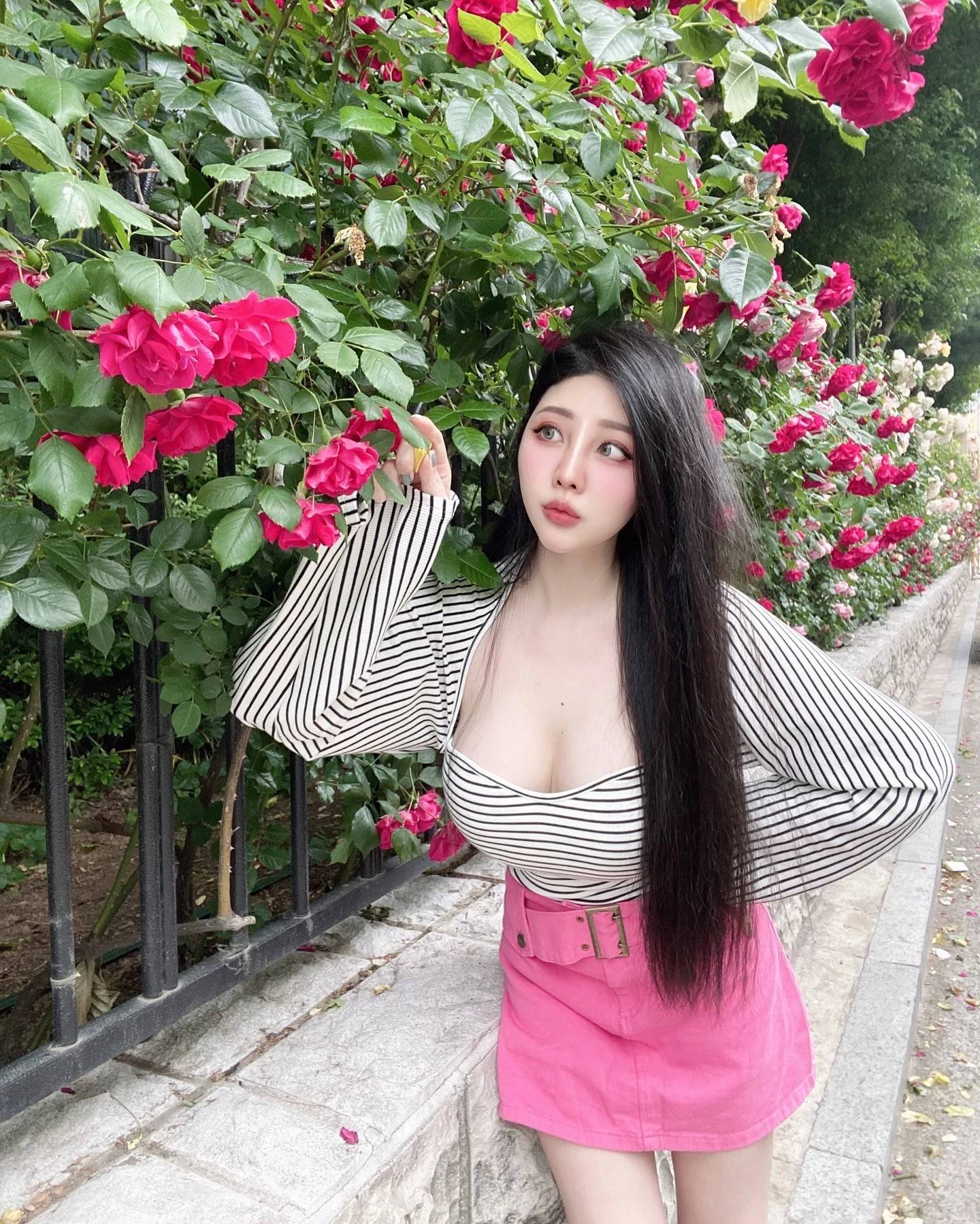 鄰家女孩 大眼電力十足_激情情色貼圖