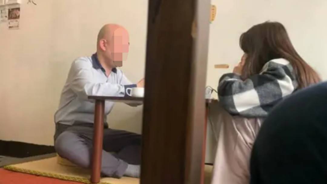 [問卦] 肥宅怎麼穿搭都沒用嗎