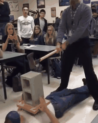 [問卦] 成人展全程不勃起有獎勵嗎