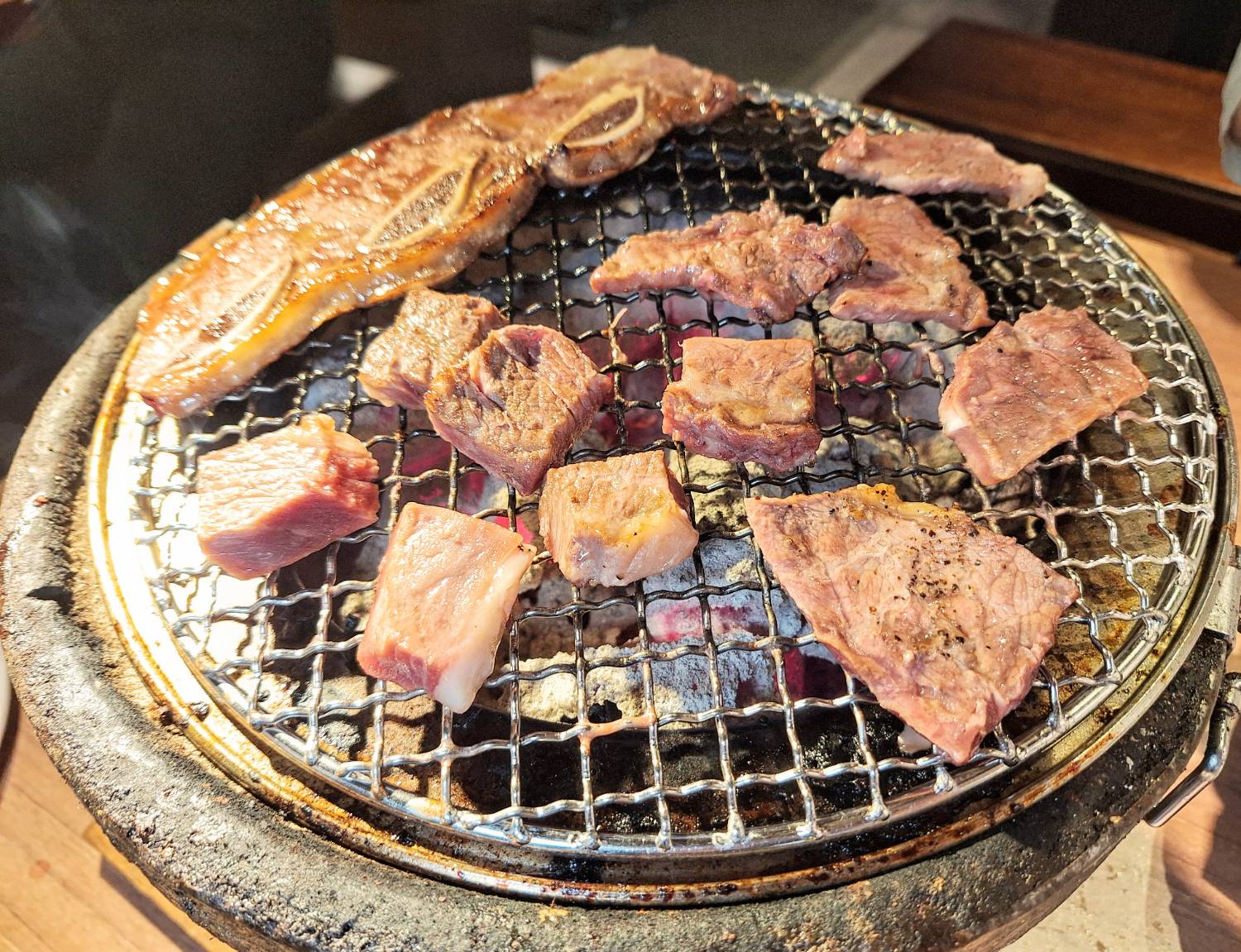 【美食】「烤必勝日式燒肉 出一張嘴南京店」中山區燒肉吃到飽推