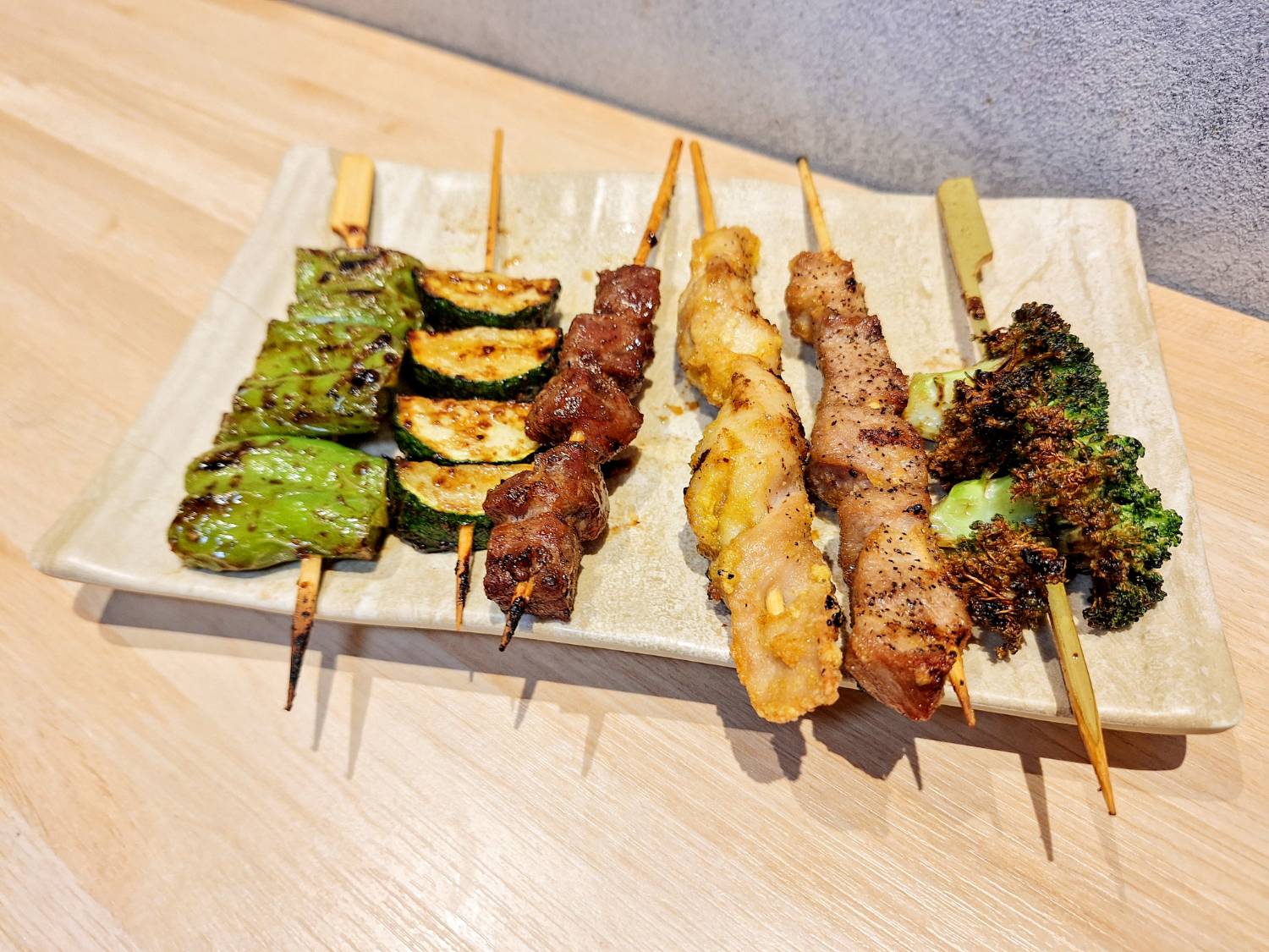 【美食】「柒息地串燒居酒屋 天母店」平價串燒、串燒外帶，天母