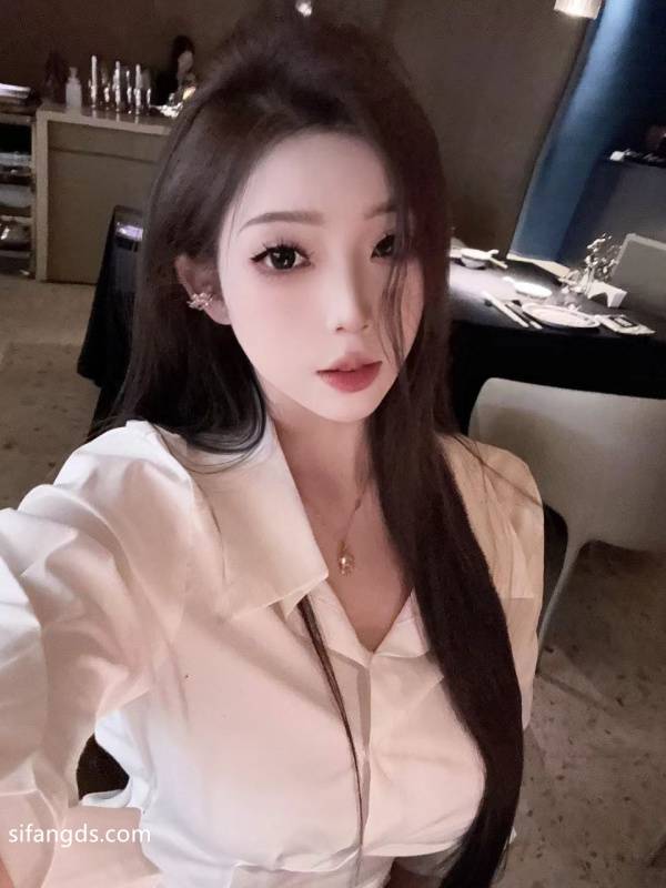 [寫真][XRUncensored]玥兒玥er-R18秀人網模特魅力皮草