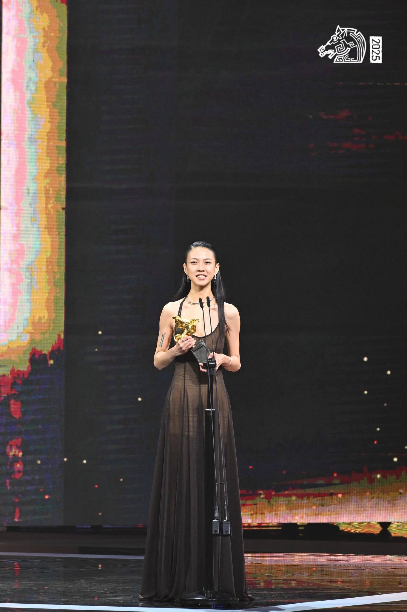 ”點擊放大” ”AA”