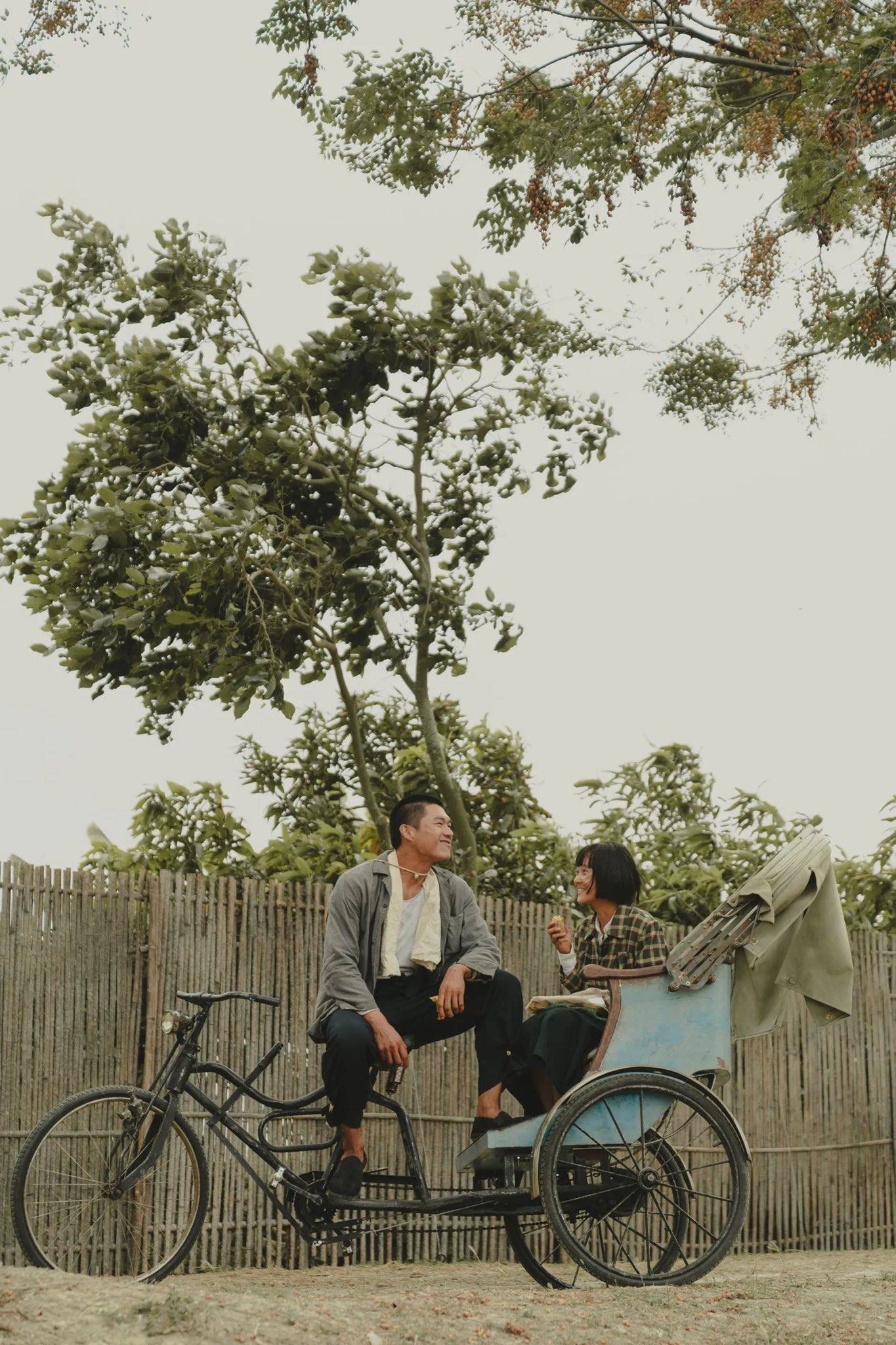 ”點擊放大” ”AA”