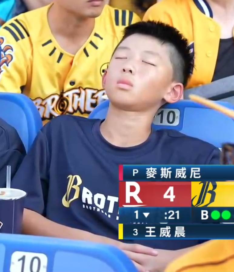 [LIVE] CPBL例行賽#147 樂天 VS 中信兄弟 @洲際 - 棒球 - PTT.BEST 批踢踢爆文