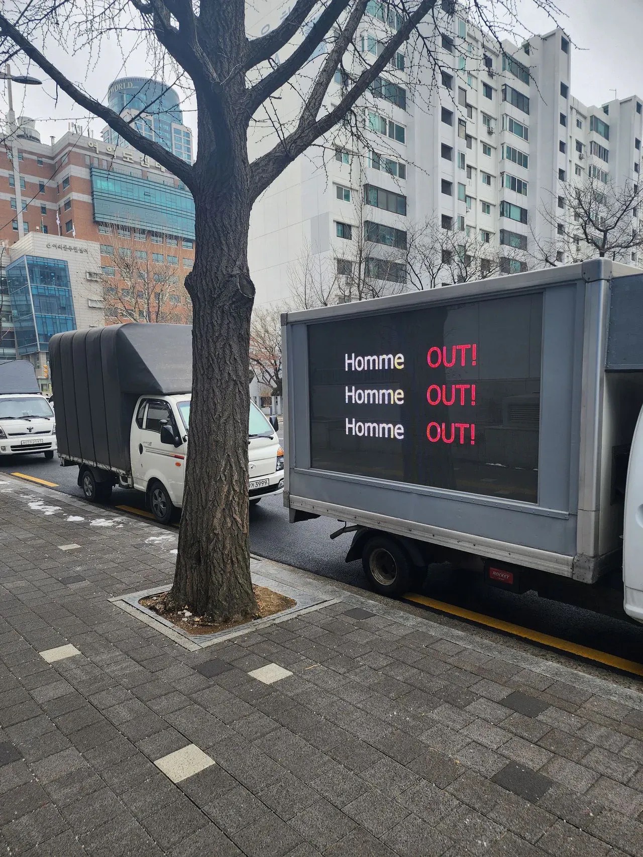 [閒聊] HLE 似乎被開卡車了 - 英雄聯盟 - PTT.BEST 批踢踢爆文