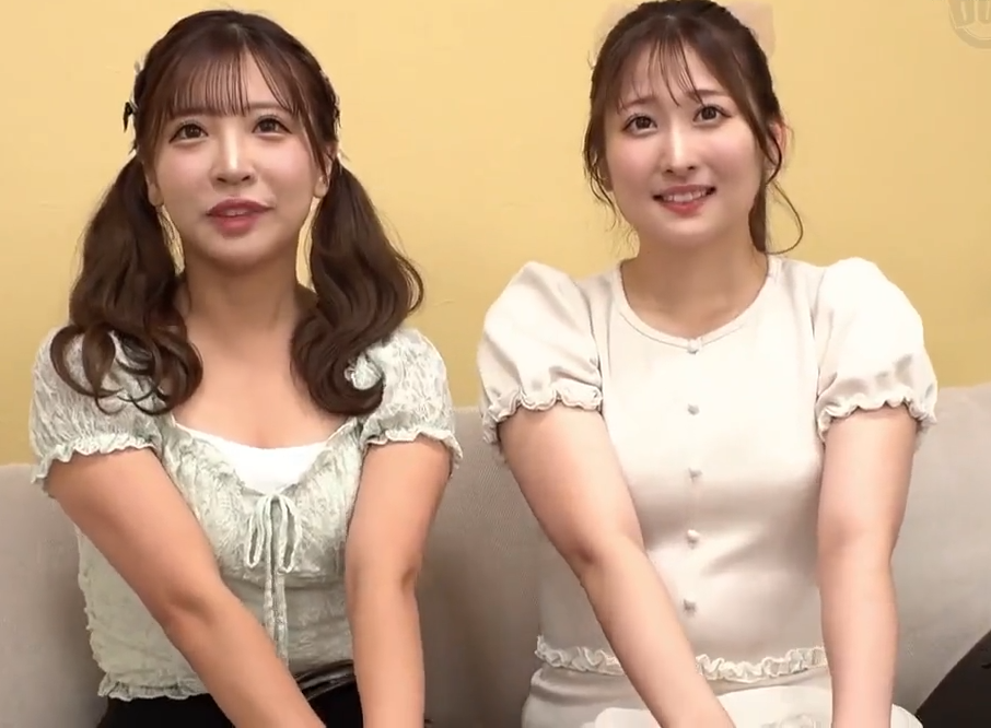 女同學穿著濕透後會變成透明的泳衣