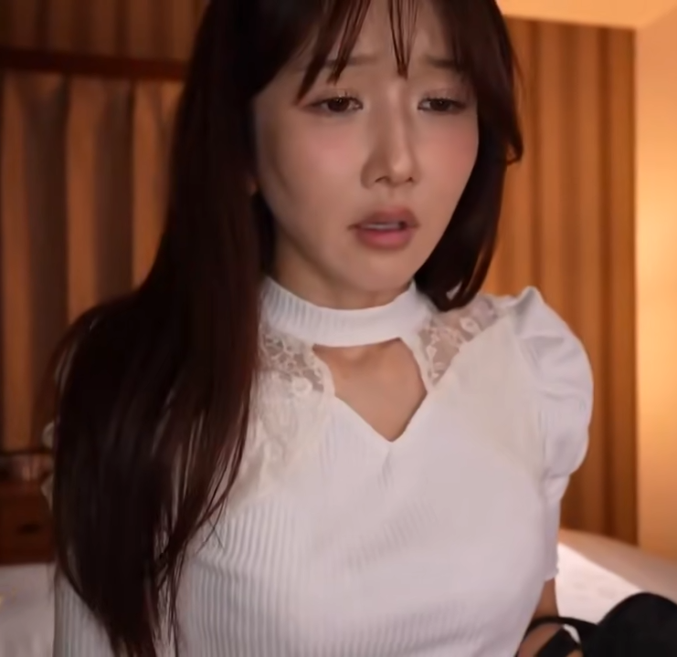 公寓裡最可愛、最邪惡的女人_大槻响