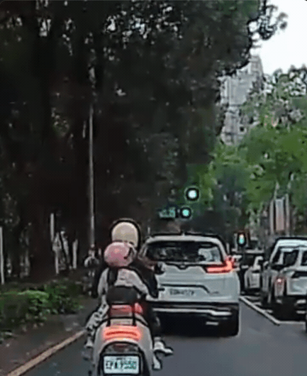 [問卦] 開車上路被挑釁要怎麼處理？