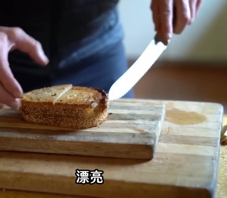 [問卦] Uncle Roger 跟 Gordon Ramsay 誰厲害啊