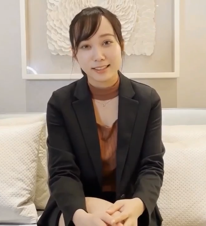 帶有美麗背部污垢的奇聞趣事