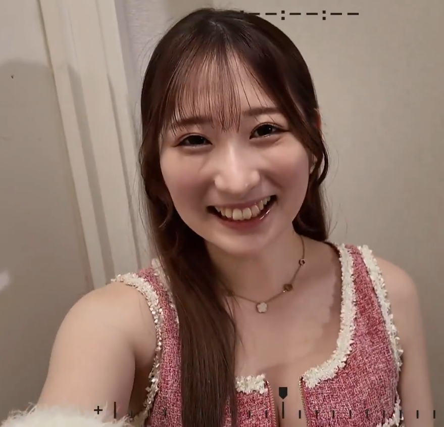 傲慢美女秘書被惡男抓到把柄