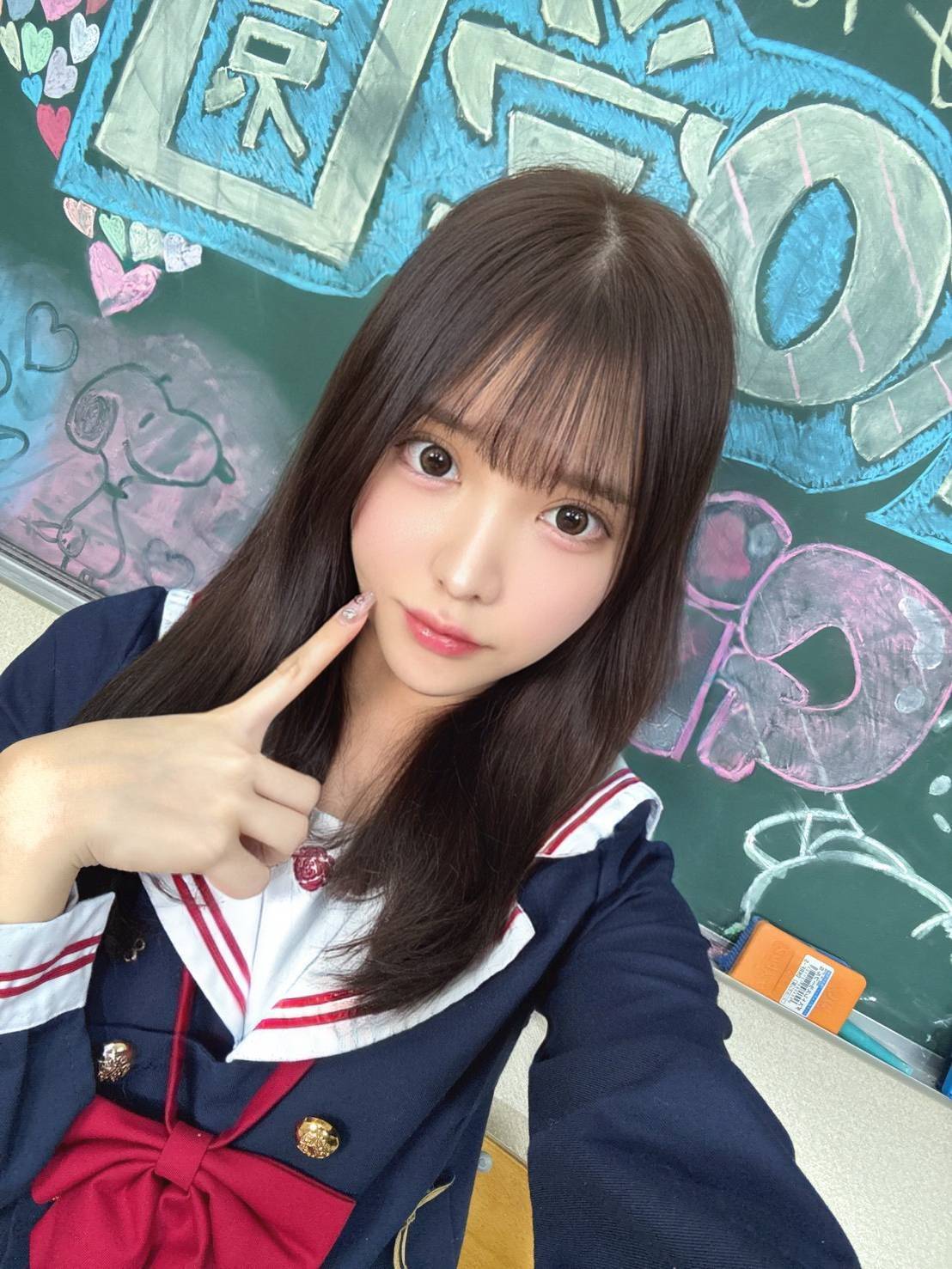 <img src="Taoyuan.jpg" alt="桃園學生妹">